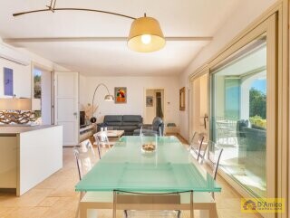 foto immobile Villa con Piscina vista mare a Pescoluse n. 16