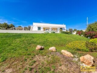 foto immobile Villa con Piscina vista mare a Pescoluse n. 34