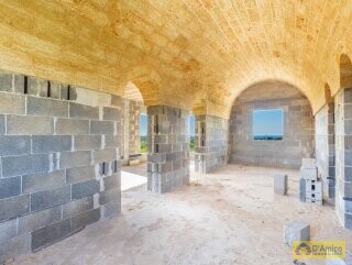 foto immobile Villa vista mare con Piscina, chiavi in mano, a Torre Vado n. 17