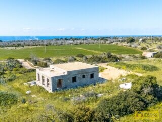 foto immobile Villa vista mare con Piscina, chiavi in mano, a Torre Vado n. 9