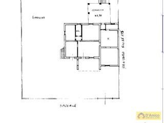 foto immobile Villa con accesso diretto al mare ad Ostuni n. 25