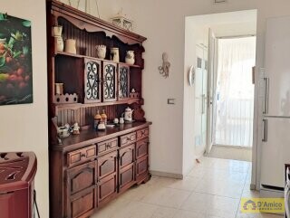 foto immobile Villa con accesso diretto al mare ad Ostuni n. 7