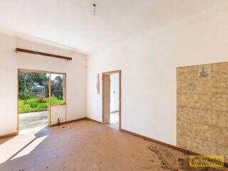 foto immobile Villa vista mare, da ristrutturare, con Lamione e Pajara, a Pescoluse n. 19