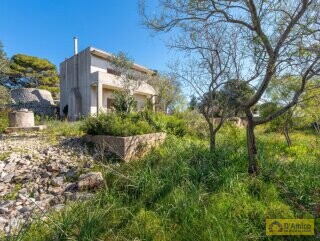 foto immobile Villa vista mare, da ristrutturare, con Lamione e Pajara, a Pescoluse n. 31