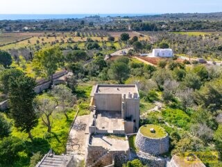 foto immobile Villa vista mare, da ristrutturare, con Lamione e Pajara, a Pescoluse n. 36