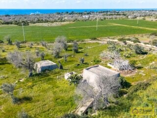 foto immobile Terreno con Progetto di VILLA e Piscina, vista mare, + 2 Lamioni n. 28