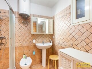 foto immobile Appartamento indipendente a 50mt dal mare di Torre Vado n. 9