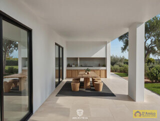 foto immobile Ampia e Moderna Villa con Piscina a Carovigno n. 6