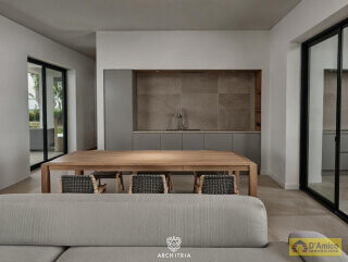 foto immobile Ampia e Moderna Villa con Piscina a Carovigno n. 7