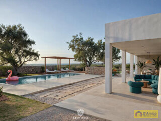 foto immobile Moderna Villa con Piscina, vista mare in costruzione n. 4