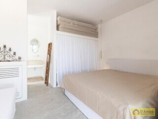 foto immobile Villa di Lusso con Piscina + 2 Dependance a Ostuni n. 27