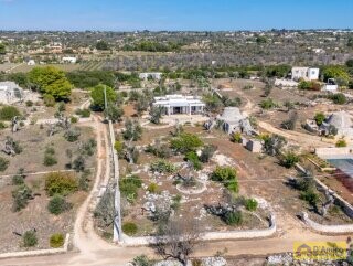 foto immobile Villa Panoramica, con pajara e vista mare, a Pescoluse n. 35