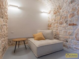 foto immobile Elegante Villa con Piscina e Dependance in Trulli a Ostuni n. 20