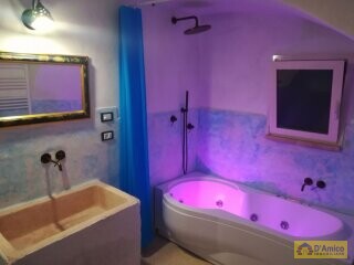 foto immobile Storica Dimora dell’800 con Piscina, nel cuore di un Antico Borgo  n. 32