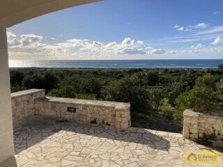 foto immobile Villa con Vista mare mozzafiato sulle spiagge di Pescoluse, nel Salento n. 20