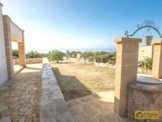 foto immobile Villa con Vista mare mozzafiato sulle spiagge di Pescoluse, nel Salento n. 25