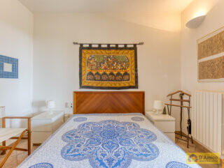 foto immobile Raffinata Villa Vista Mare con Dependance e Giardino Mediterraneo n. 22