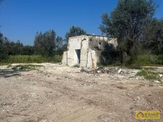 foto immobile Elegante Villa con Piscina di nuova costruzione a pochi minuti da Ostuni  n. 13