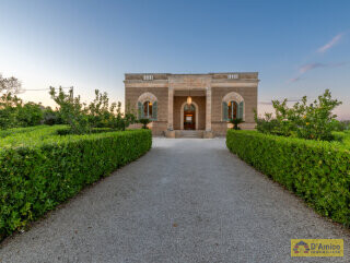 foto immobile Meaestosa Villa con Piscina e Pool House nel cuore della Puglia n. 47