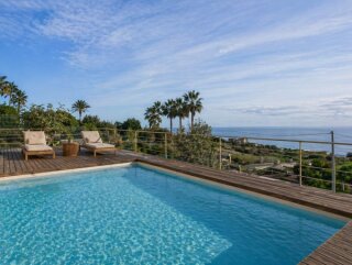 Splendida Villa Vista Mare, con Piscina e volte tipiche, a Torre Vado