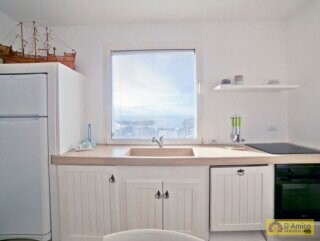 foto immobile Splendida Villa Vista Mare, con Piscina e volte tipiche, a Torre Vado n. 12