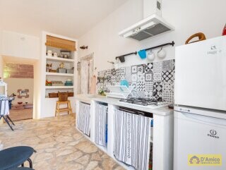 foto immobile Elegante Villa Indipendente Vista Mare, con dependance, a Torre Pali n. 11