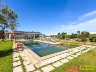 foto immobile Splendida Villa con incantevole Vista Mare e Piscina, a Santa Maria di Leuca n. 19