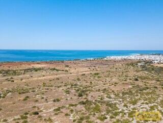 foto immobile Terreno di 680.000 mq Fronte Mare nel Salento n. 2