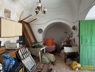 foto immobile Moderna Villa con piscina e Trullo a Carovigno n. 21